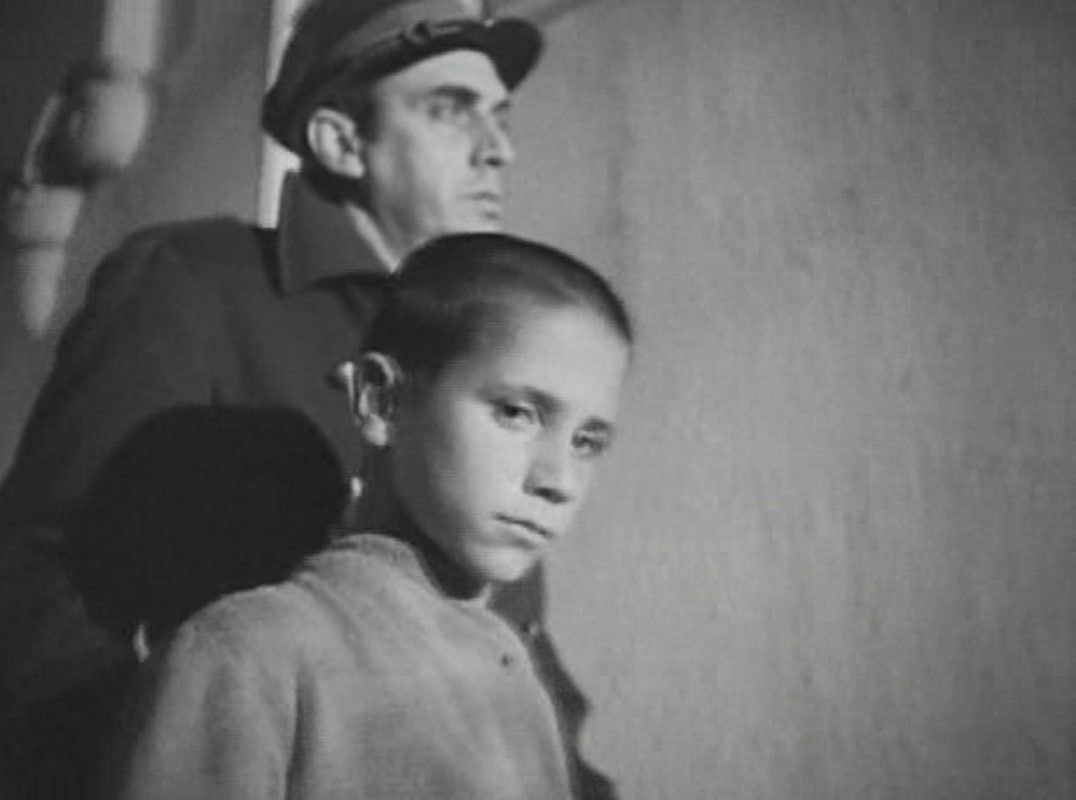 一个孤独男孩的记事剧照的剧照