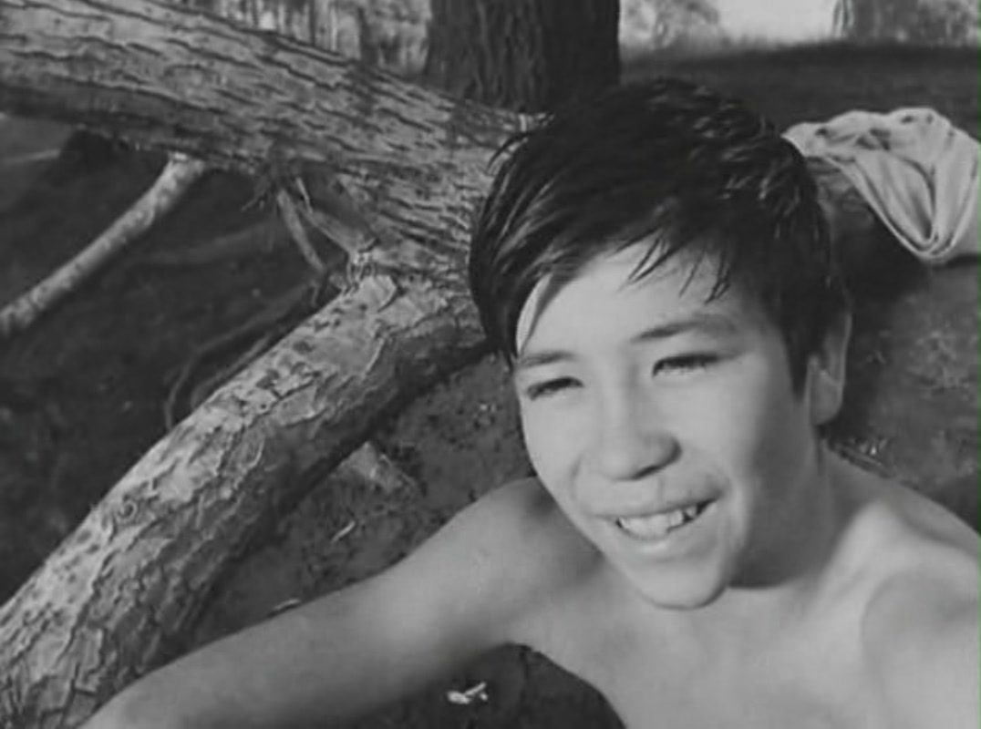 一个孤独男孩的记事剧照的剧照