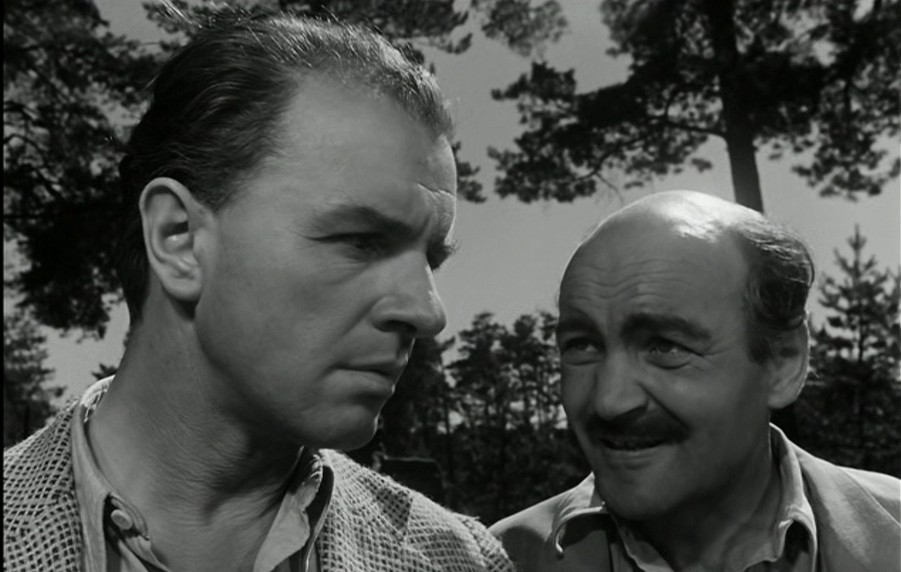 英雄剧照的剧照