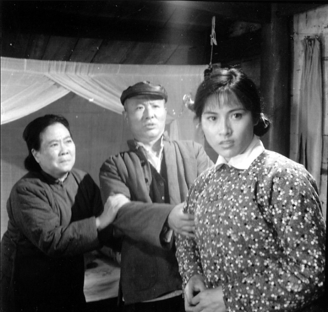 月亮湾的笑声剧照的剧照