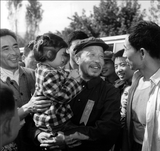 月亮湾的笑声剧照的剧照