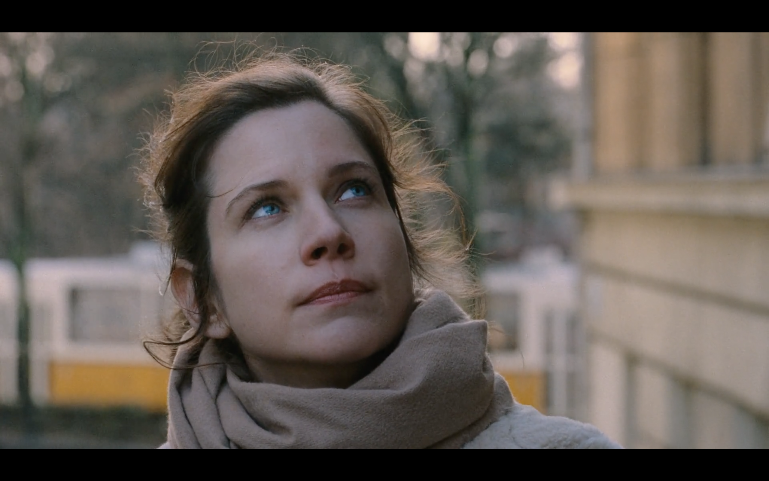 未知时间的爱剧照的剧照