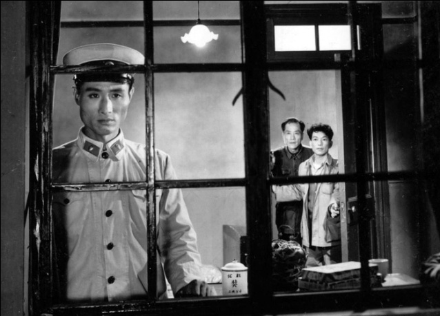 今天我休息剧照的剧照