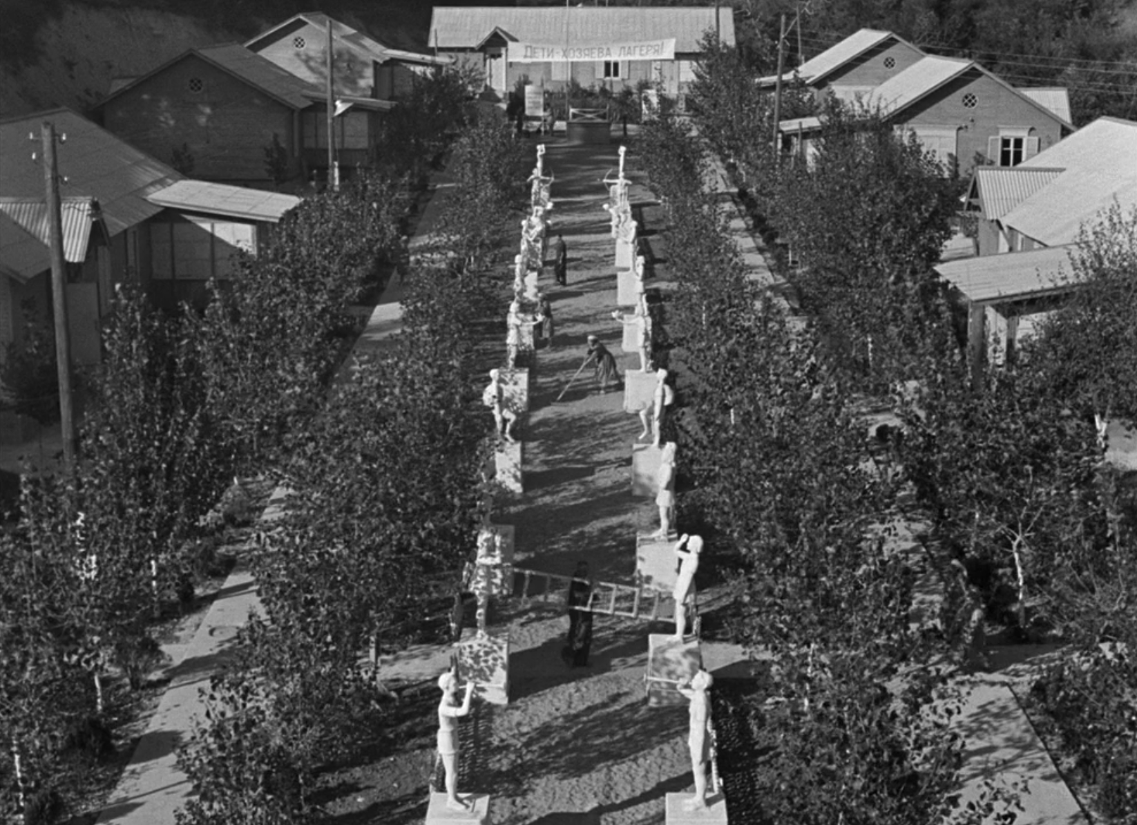 欢迎光临，或闲人免入剧照的剧照