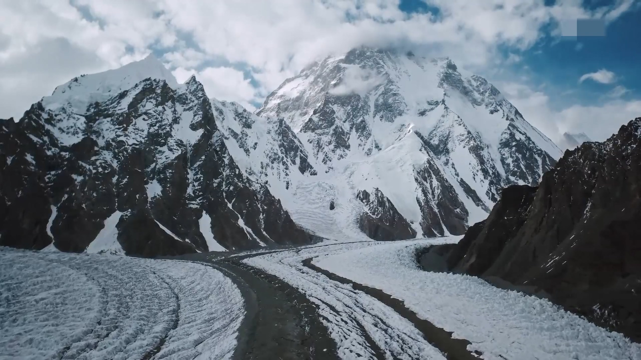 K2：征服死亡峰剧照的剧照