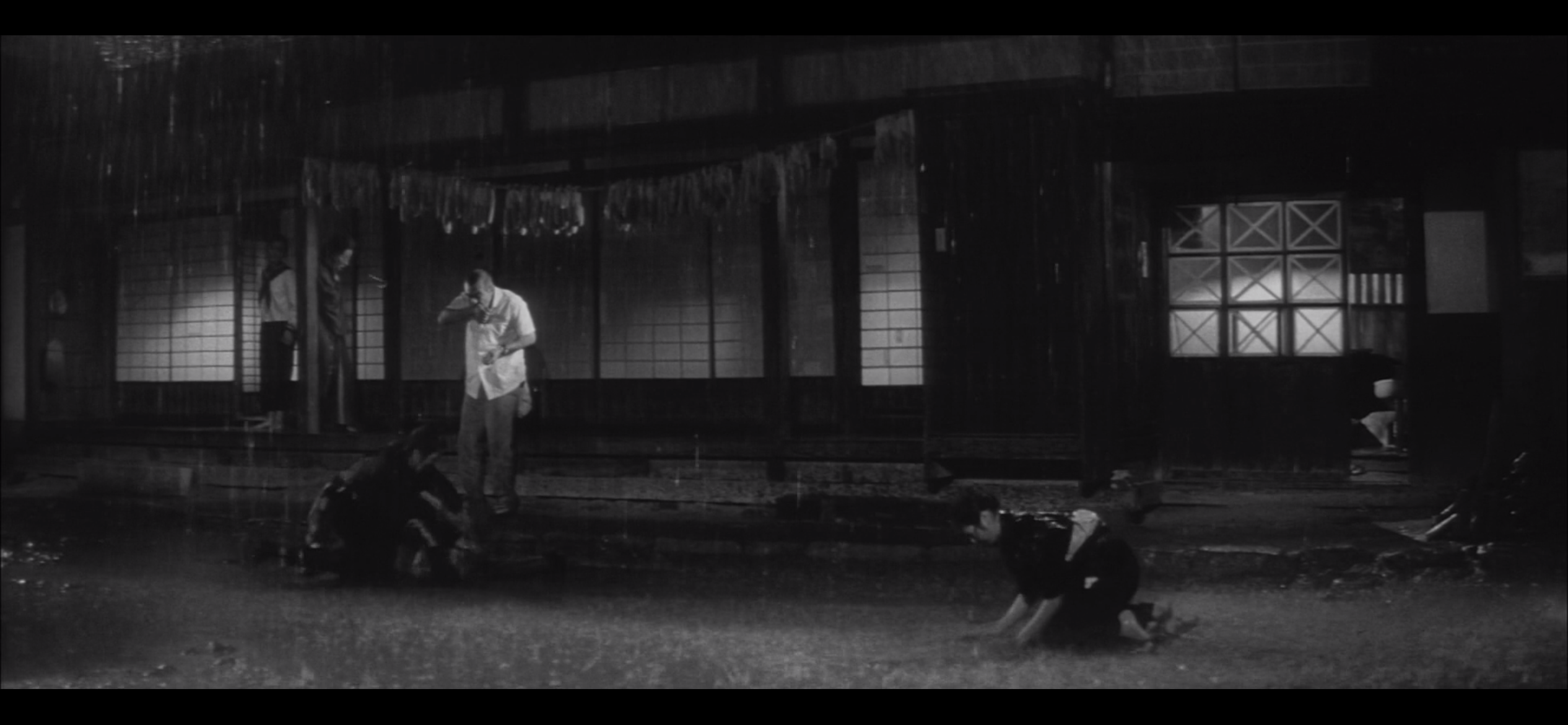 饲育剧照的剧照