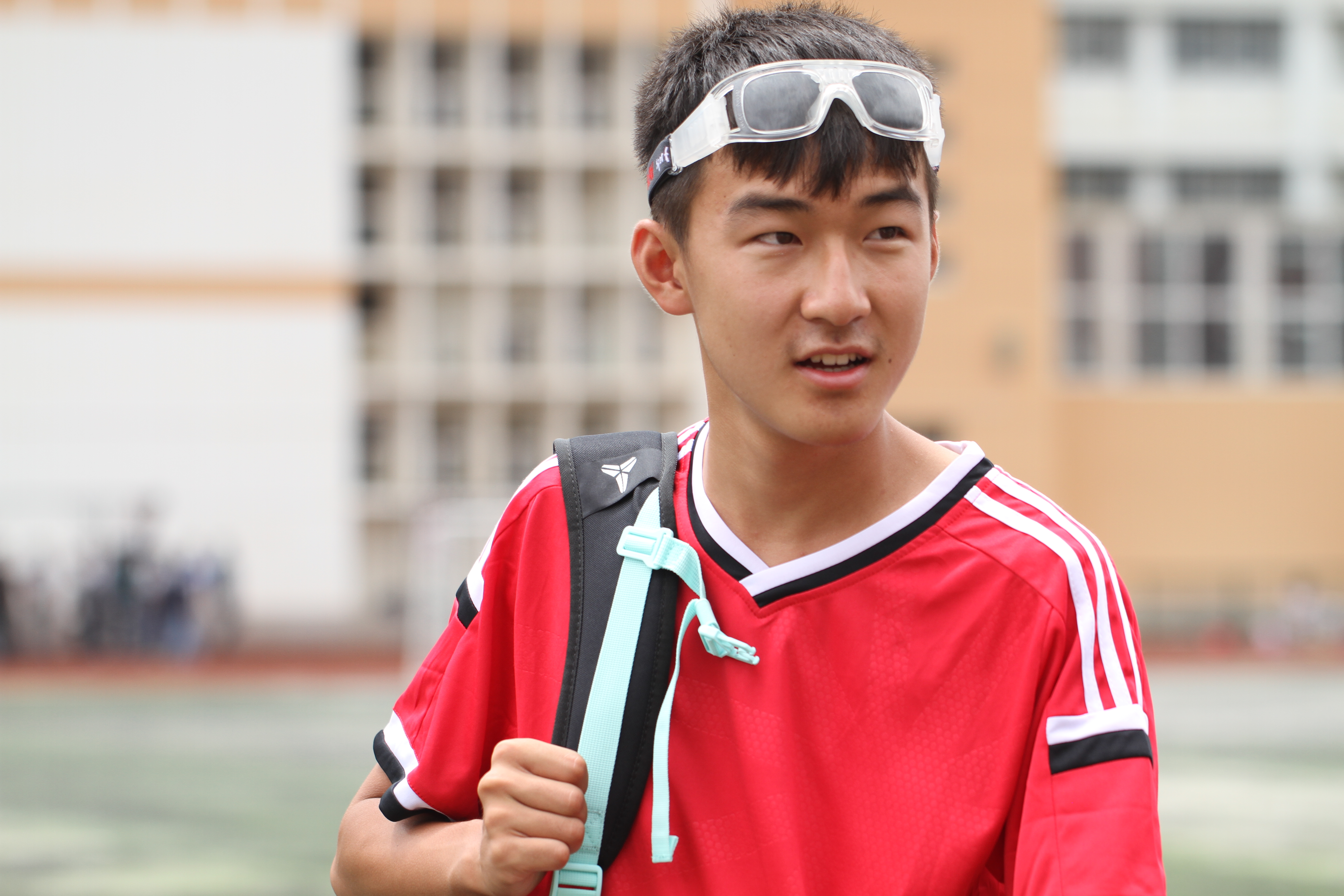 追球剧照的剧照