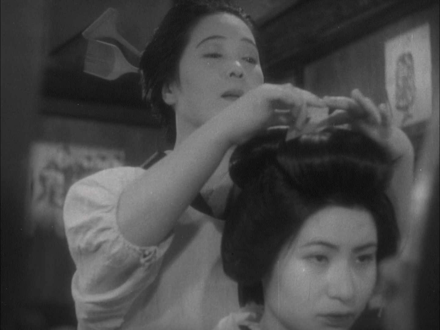 愿妻如蔷薇剧照的剧照