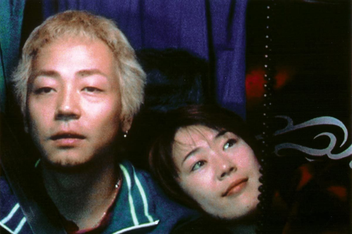 振荡器剧照的剧照