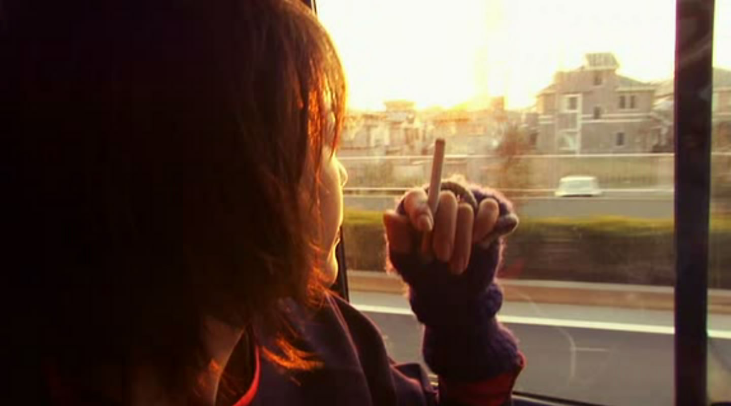 振荡器剧照的剧照