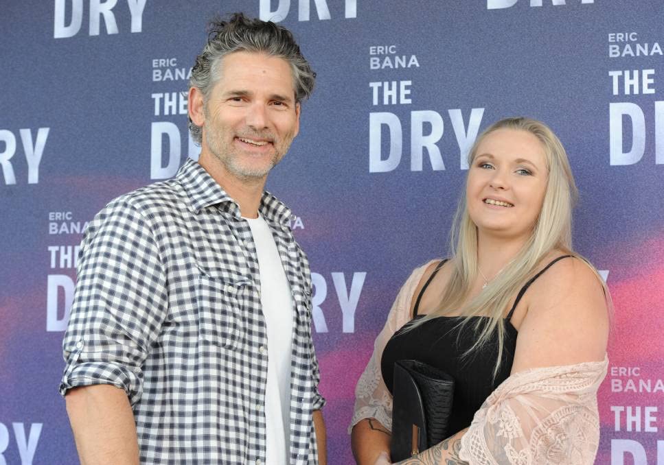 小镇缉凶剧照的剧照