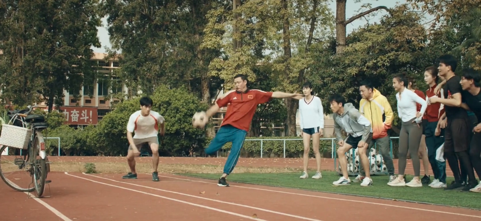 超越剧照的剧照