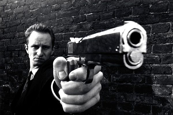 人咬狗剧照的剧照