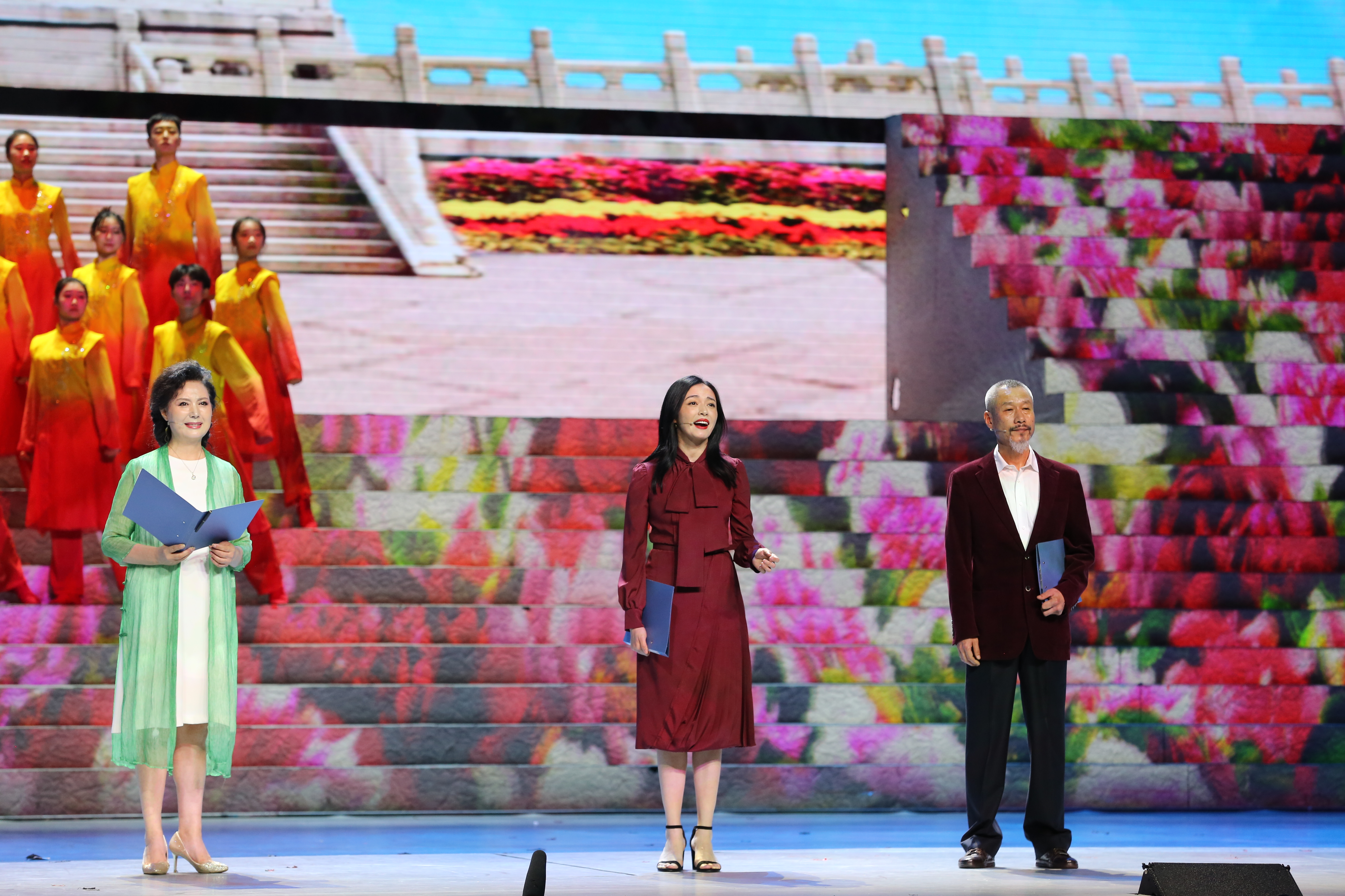 奋斗吧中华儿女剧照的剧照