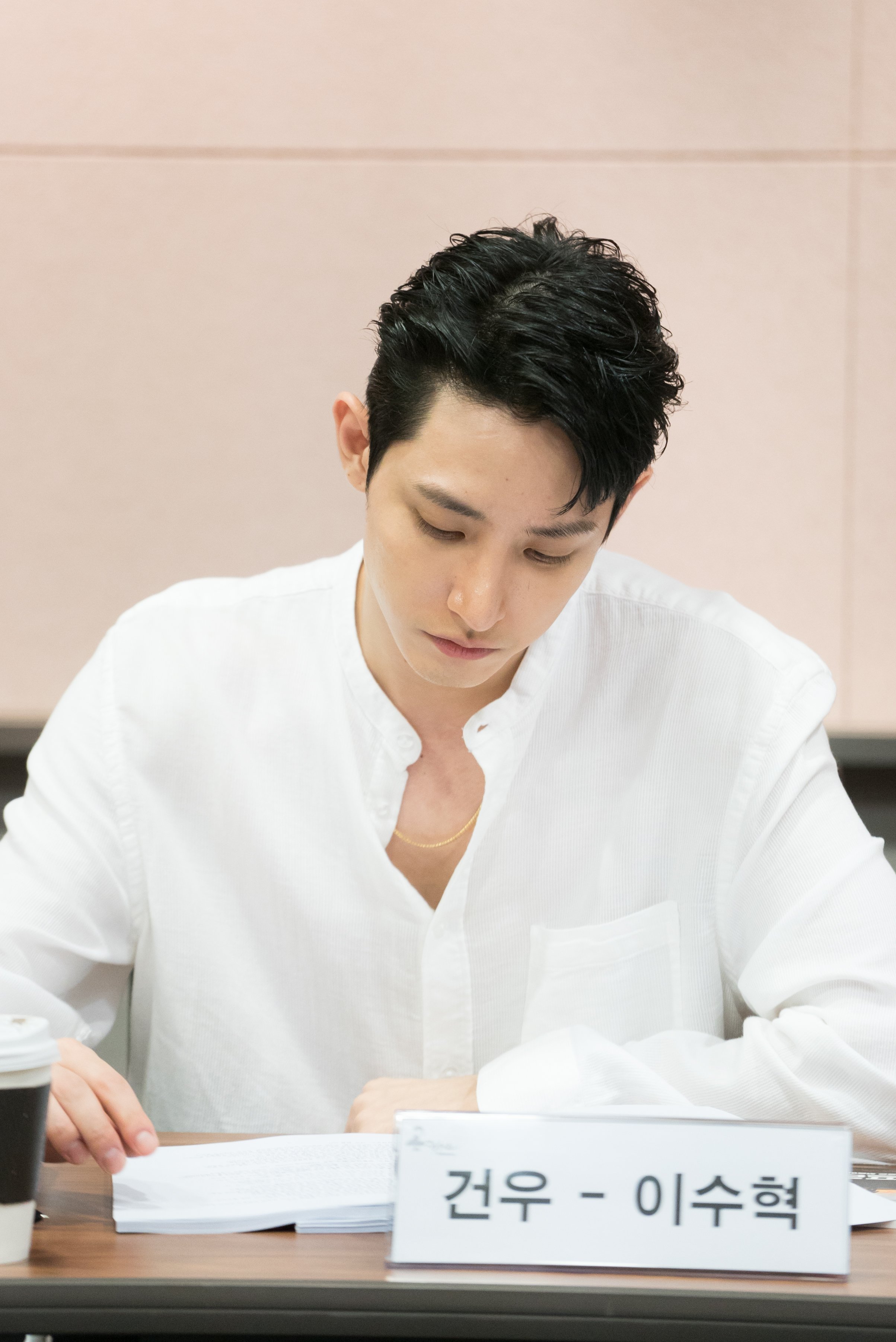 管道剧照的剧照