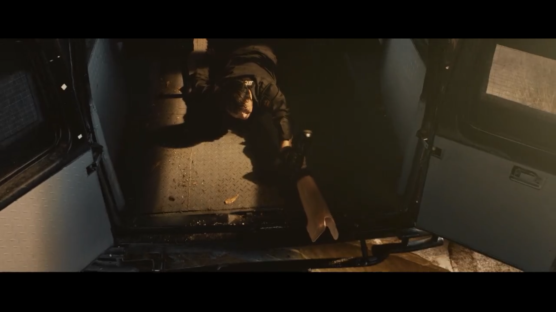 悬崖剧照的剧照