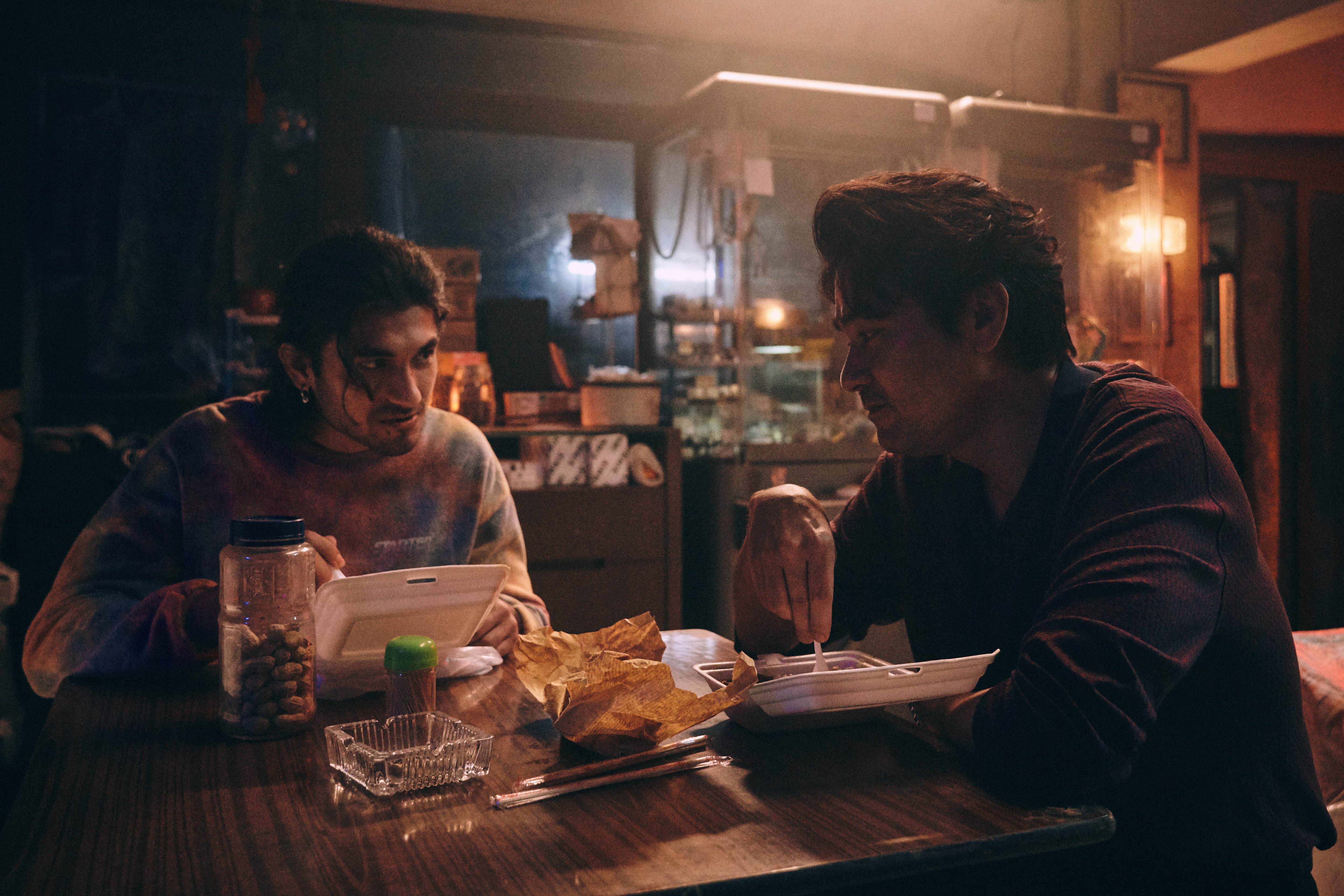 手卷烟剧照的剧照