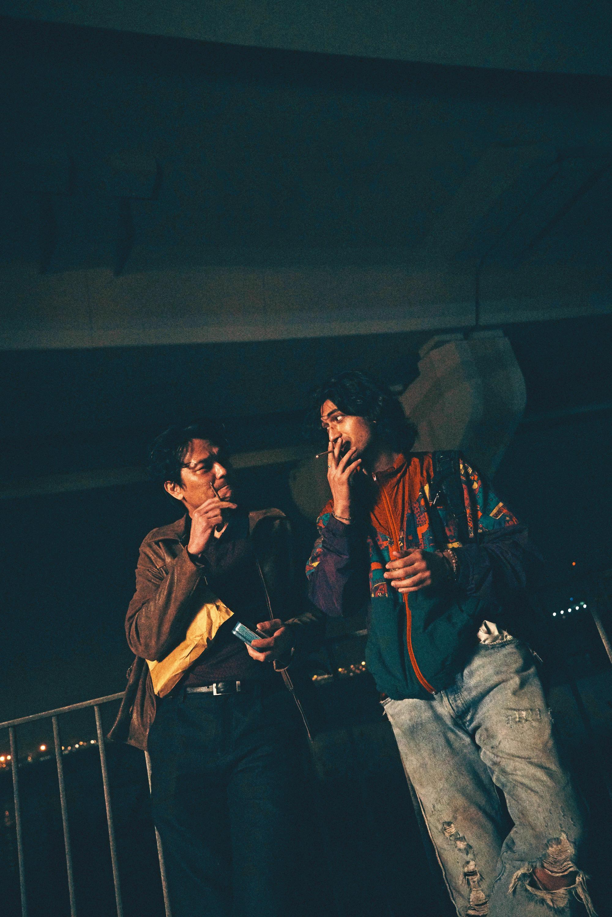 手卷烟剧照的剧照