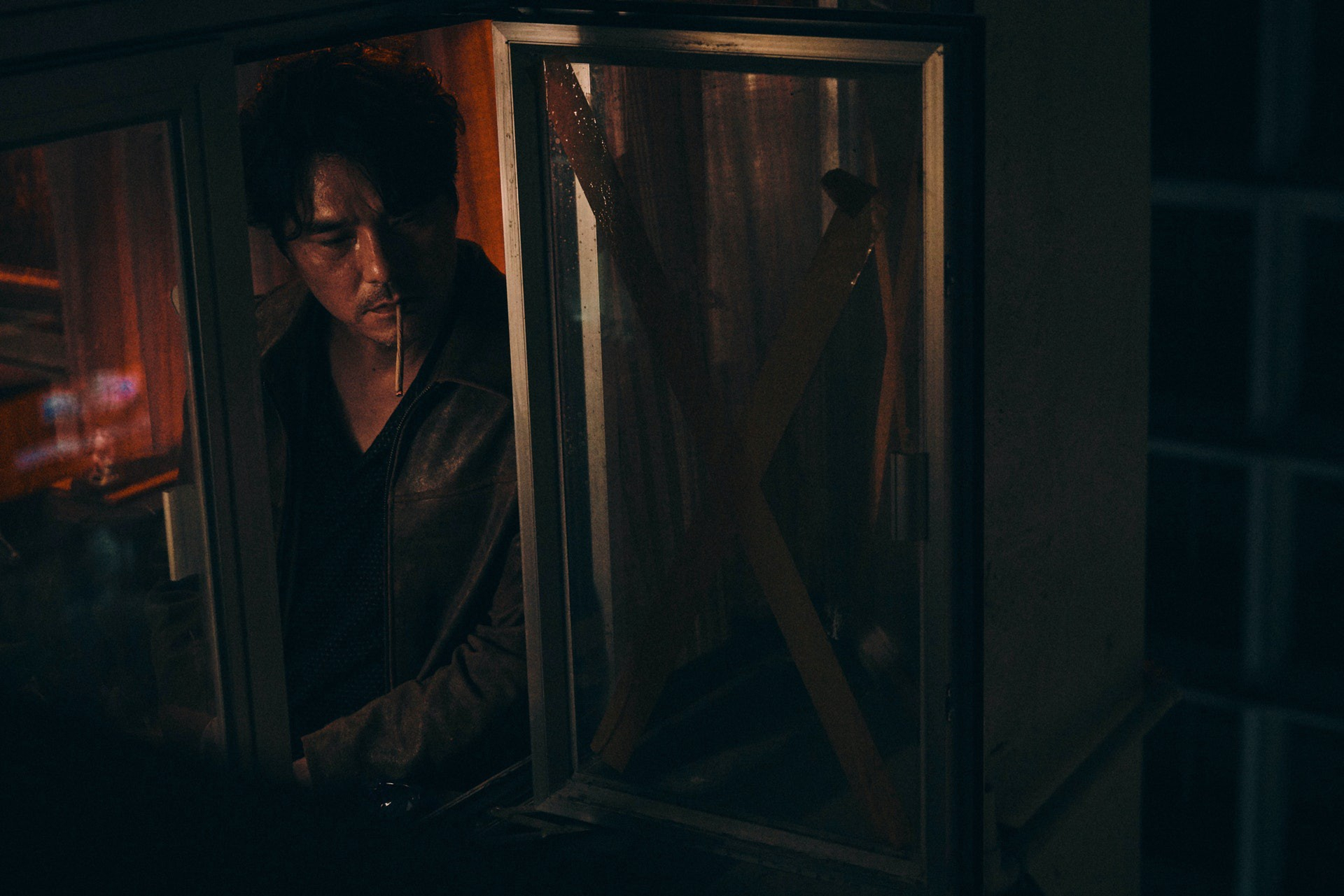 手卷烟剧照的剧照