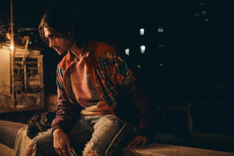 手卷烟剧照的剧照