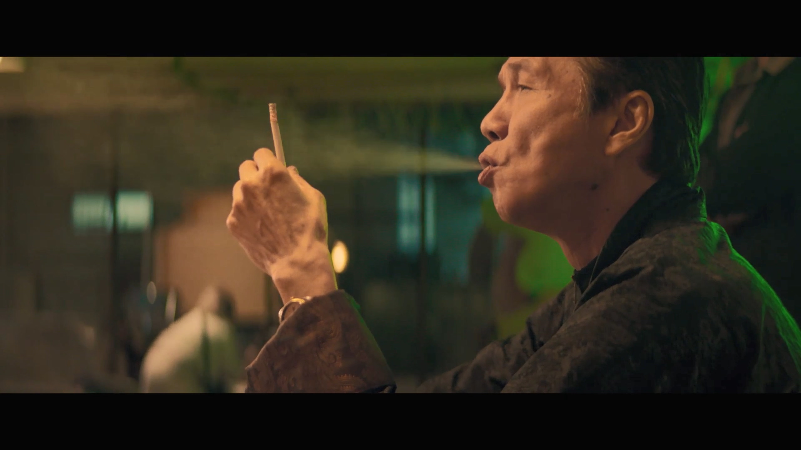 手卷烟剧照的剧照