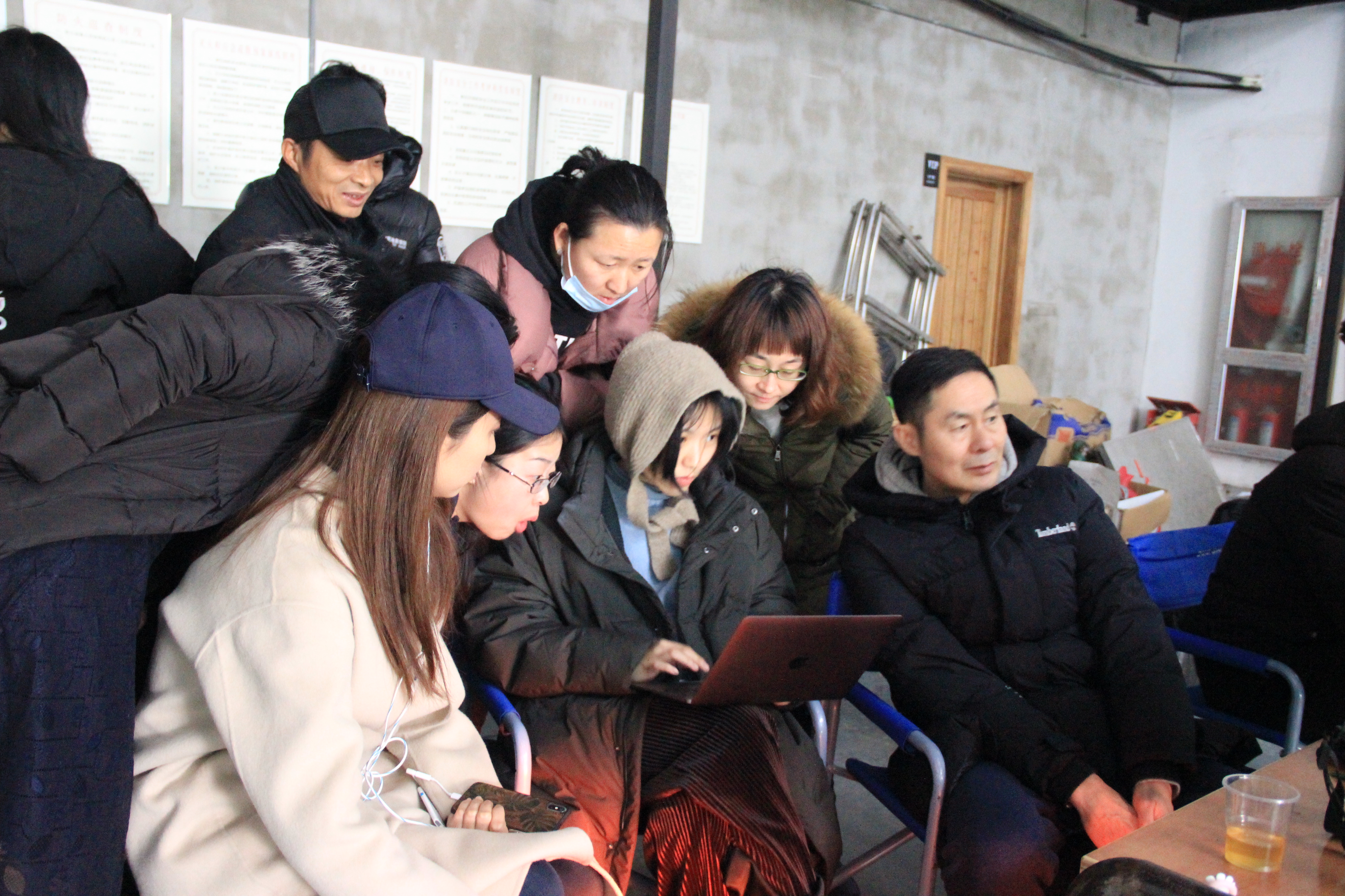 热汤剧照的剧照