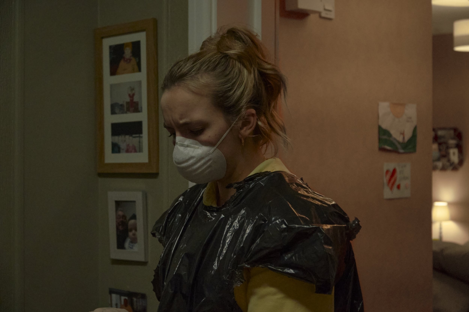 援助剧照的剧照