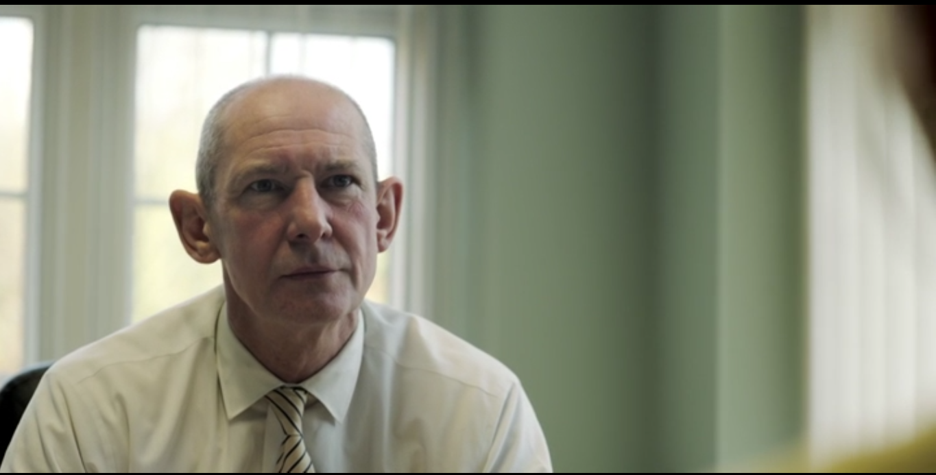 援助剧照的剧照