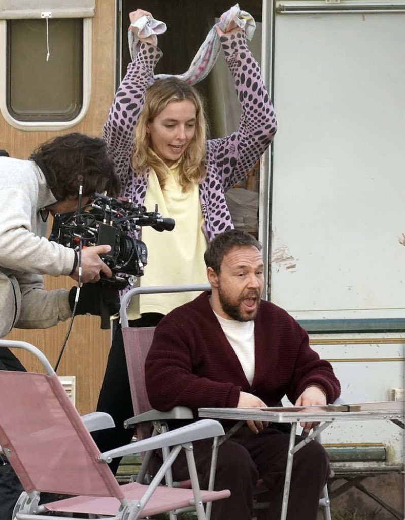 援助剧照的剧照