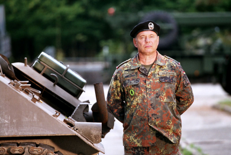 好男不当兵剧照的剧照