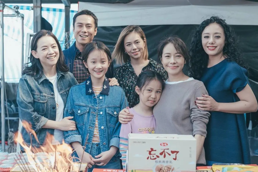 美国女孩剧照的剧照