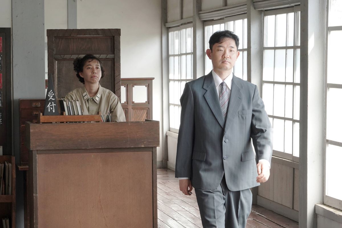 正经乐队的糊涂战争剧照的剧照