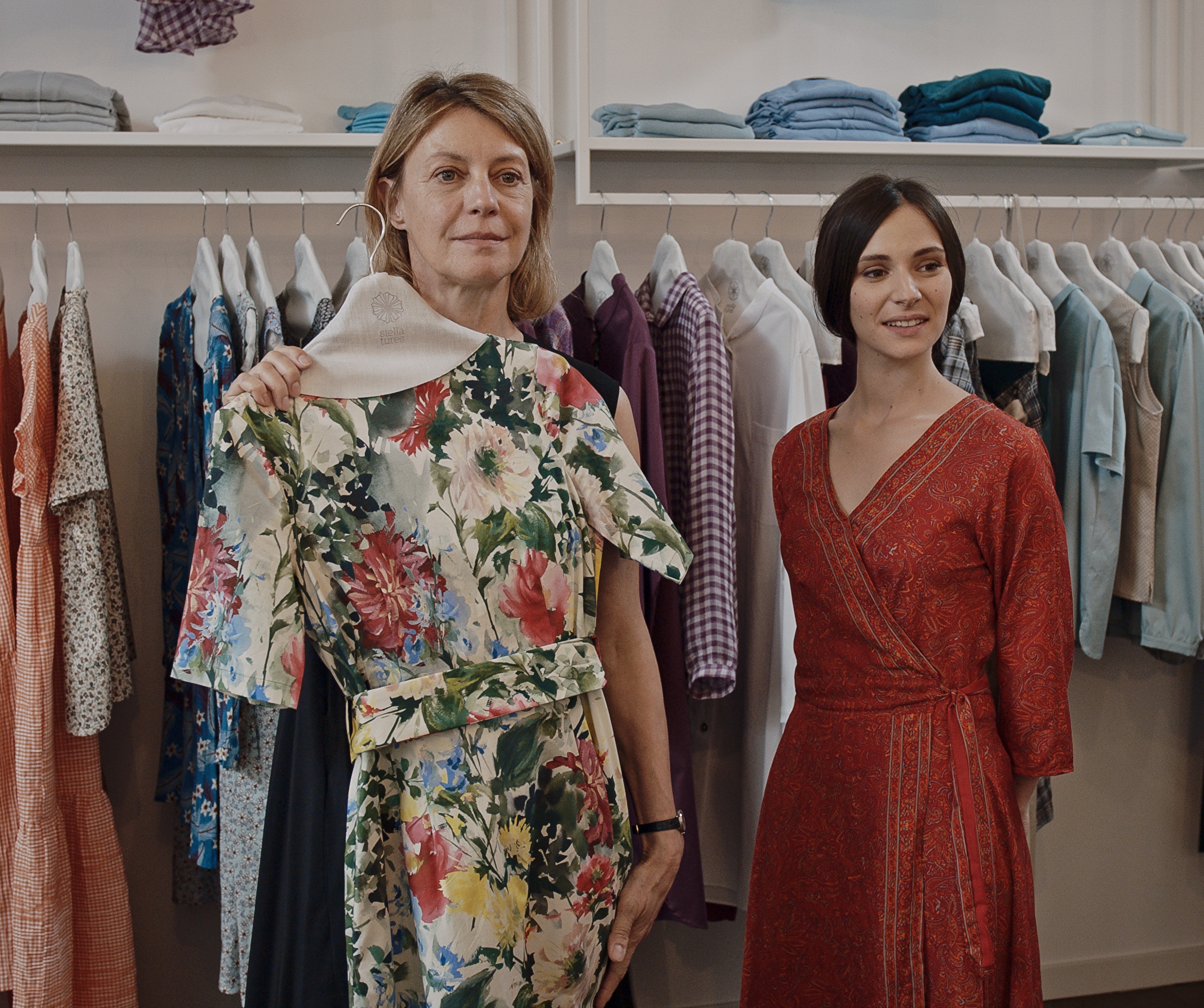 三层楼上剧照的剧照