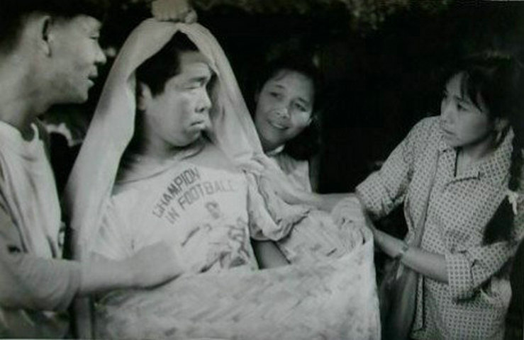 失信的村庄剧照的剧照