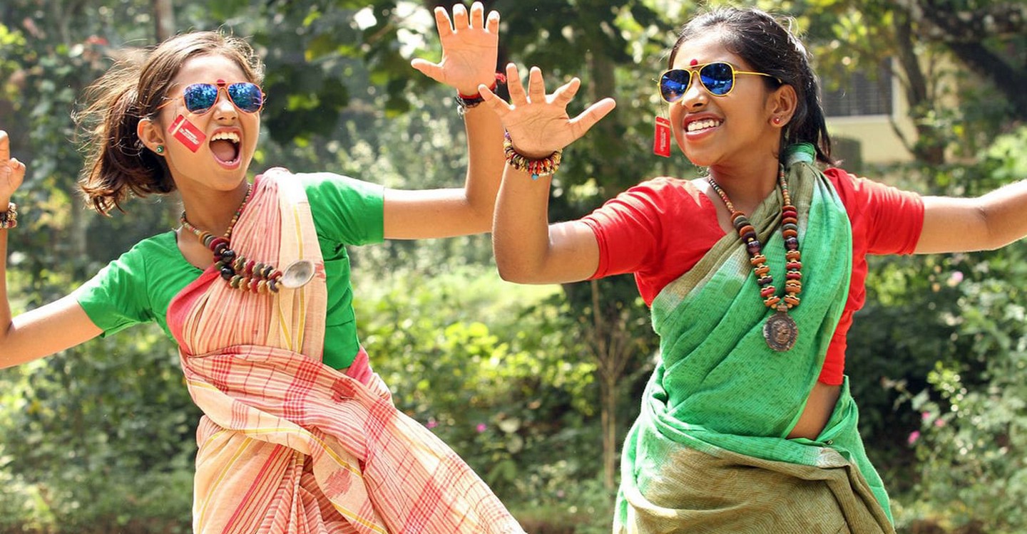 两个女孩剧照的剧照