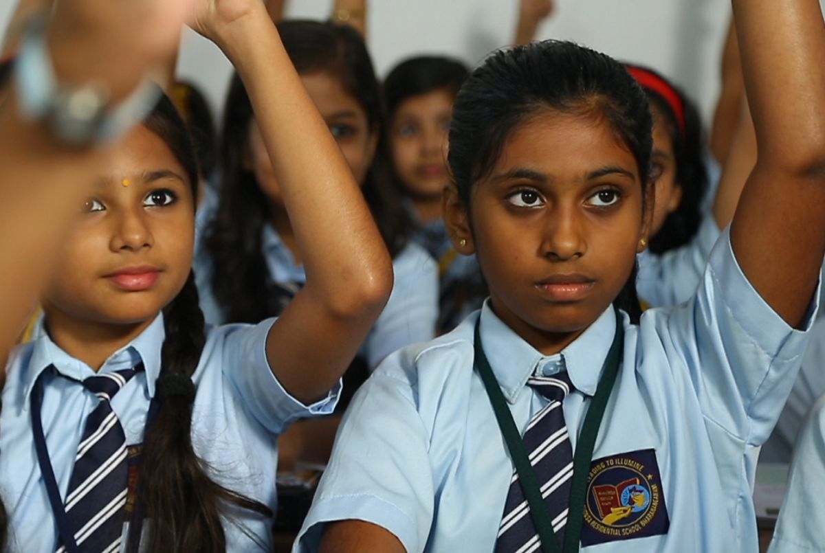 两个女孩剧照的剧照