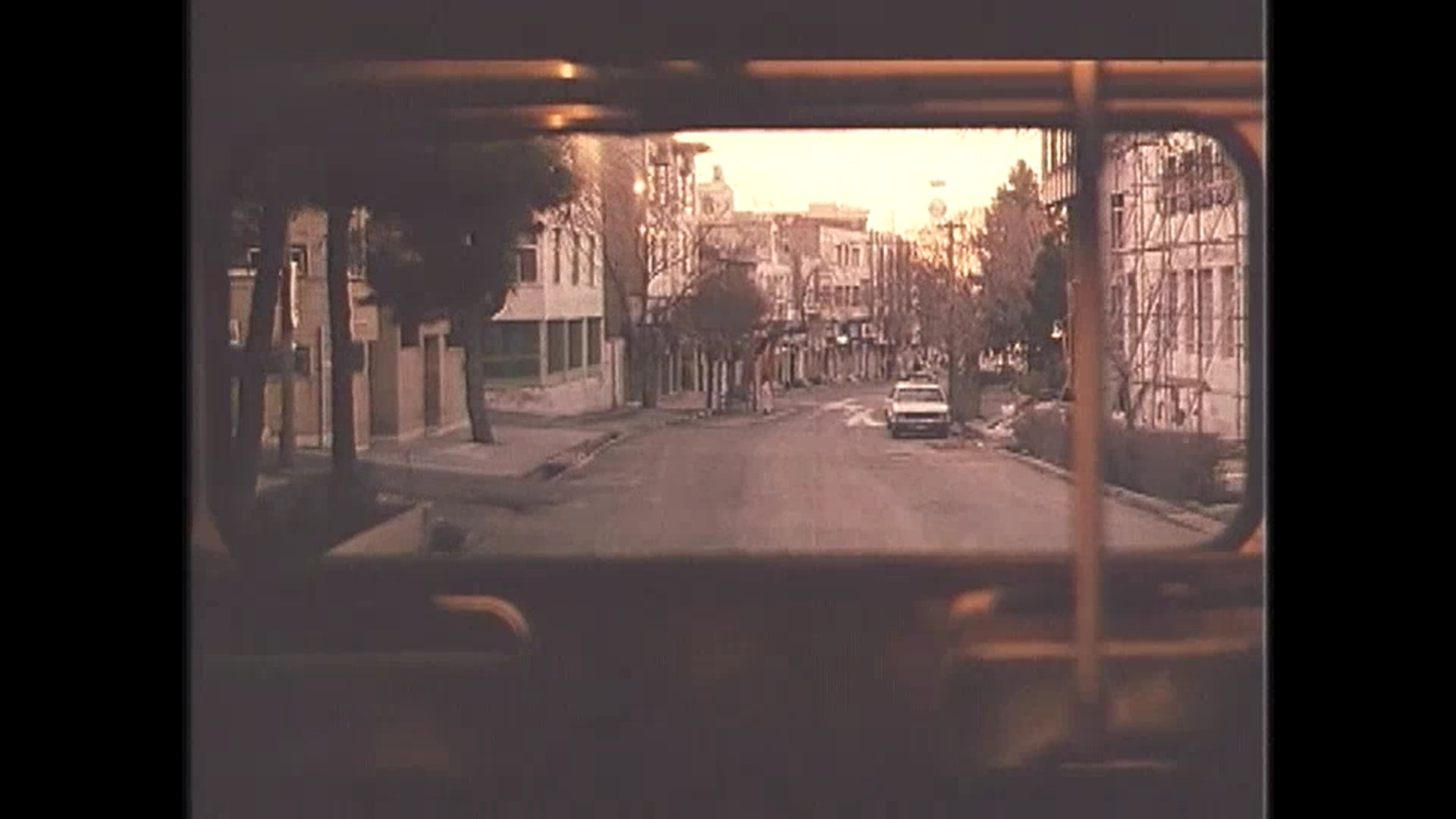 明天再说我爱你剧照的剧照