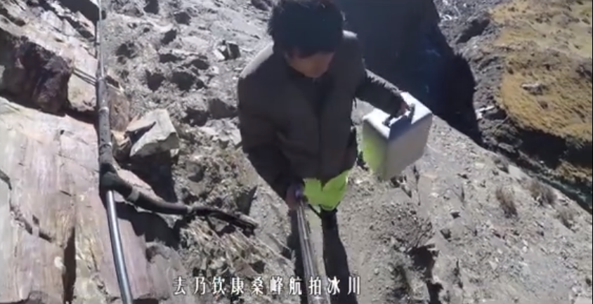 航拍西藏剧照的剧照