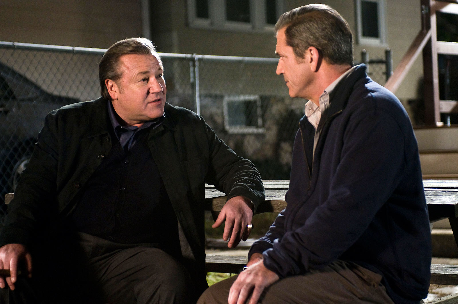 黑暗边缘剧照的剧照