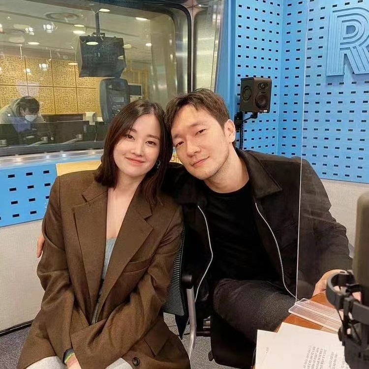 恋爱缺席的罗曼史剧照的剧照