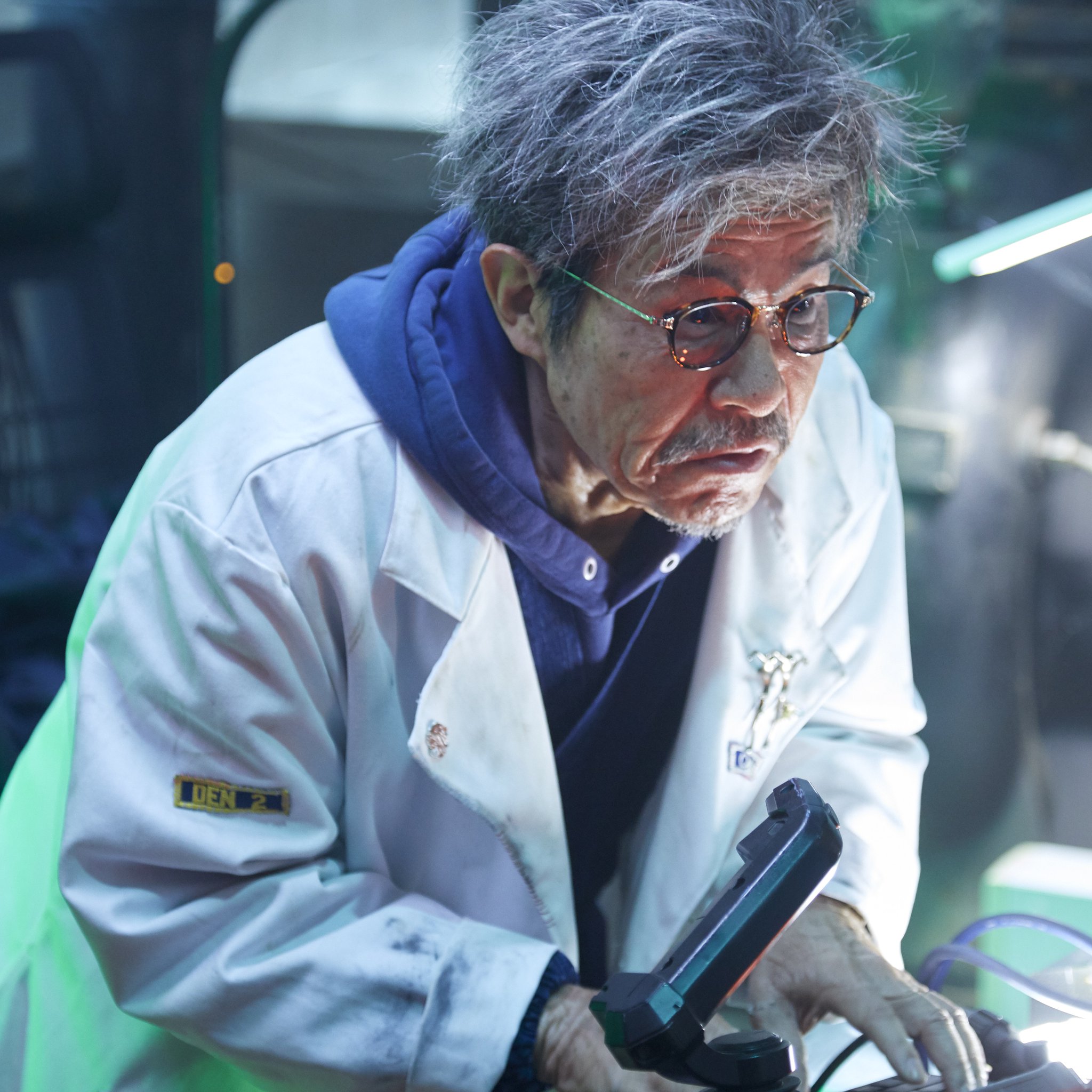 进入盛夏之门剧照的剧照