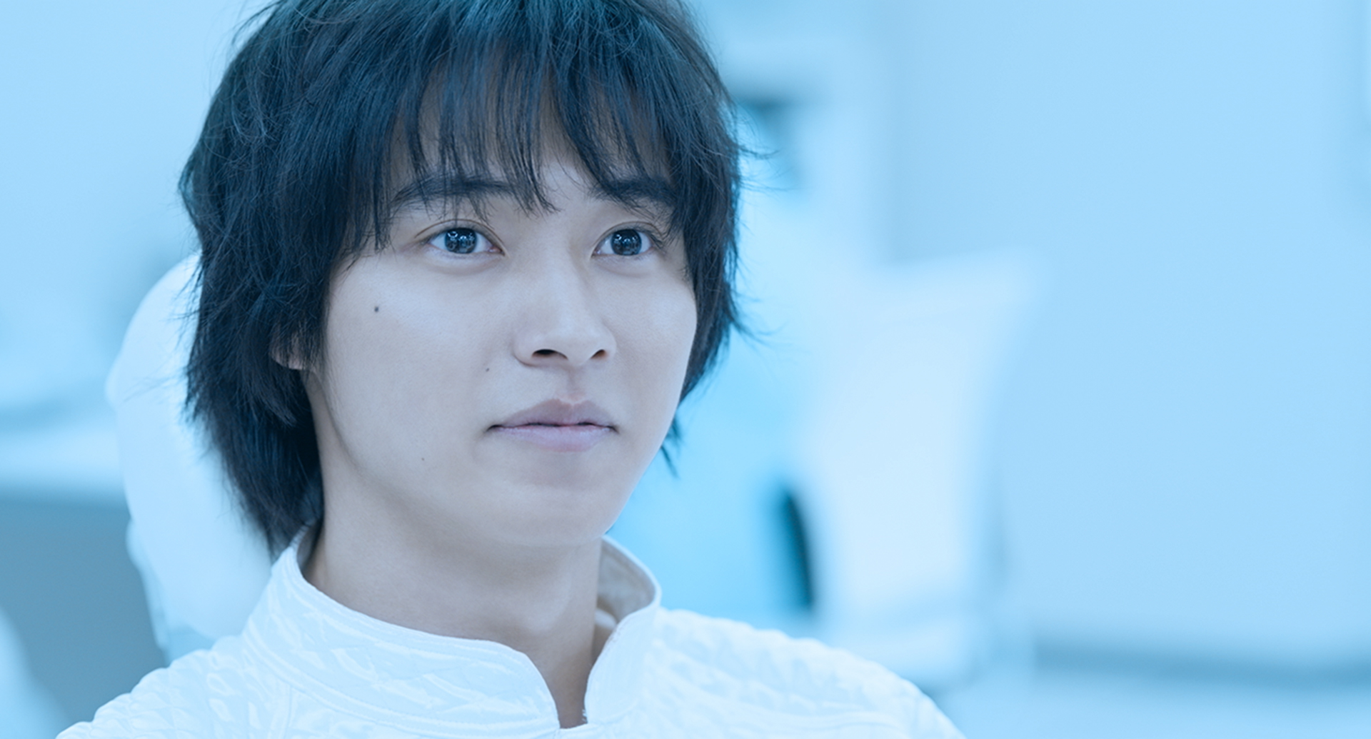 进入盛夏之门剧照的剧照