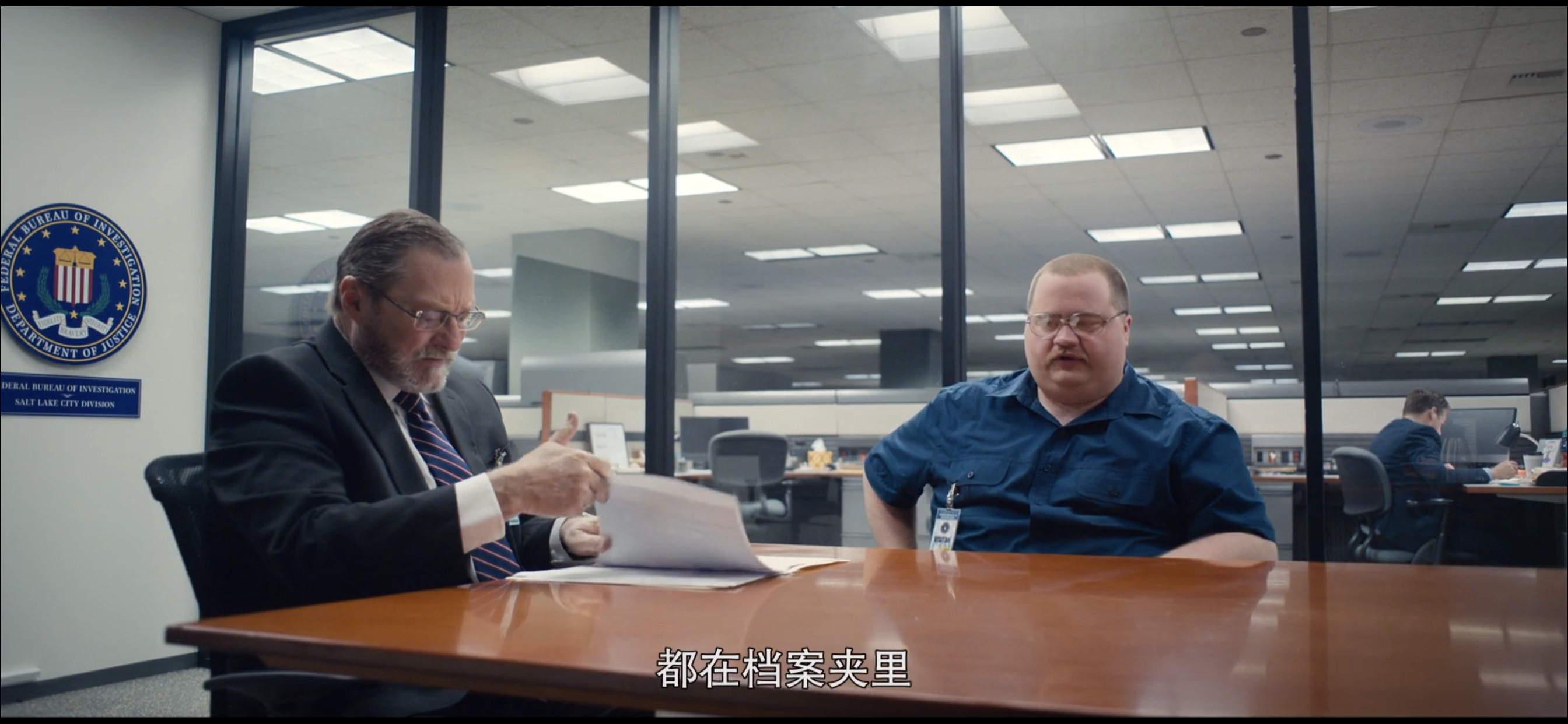 致胜女王剧照的剧照