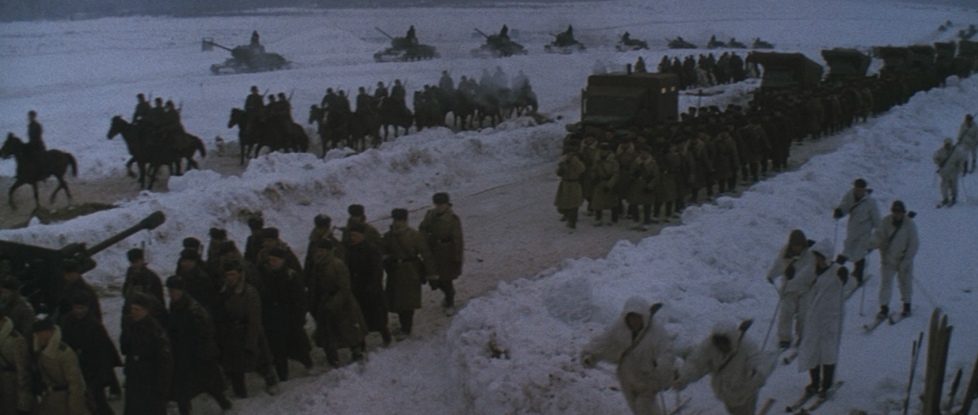 解放2：突破剧照的剧照