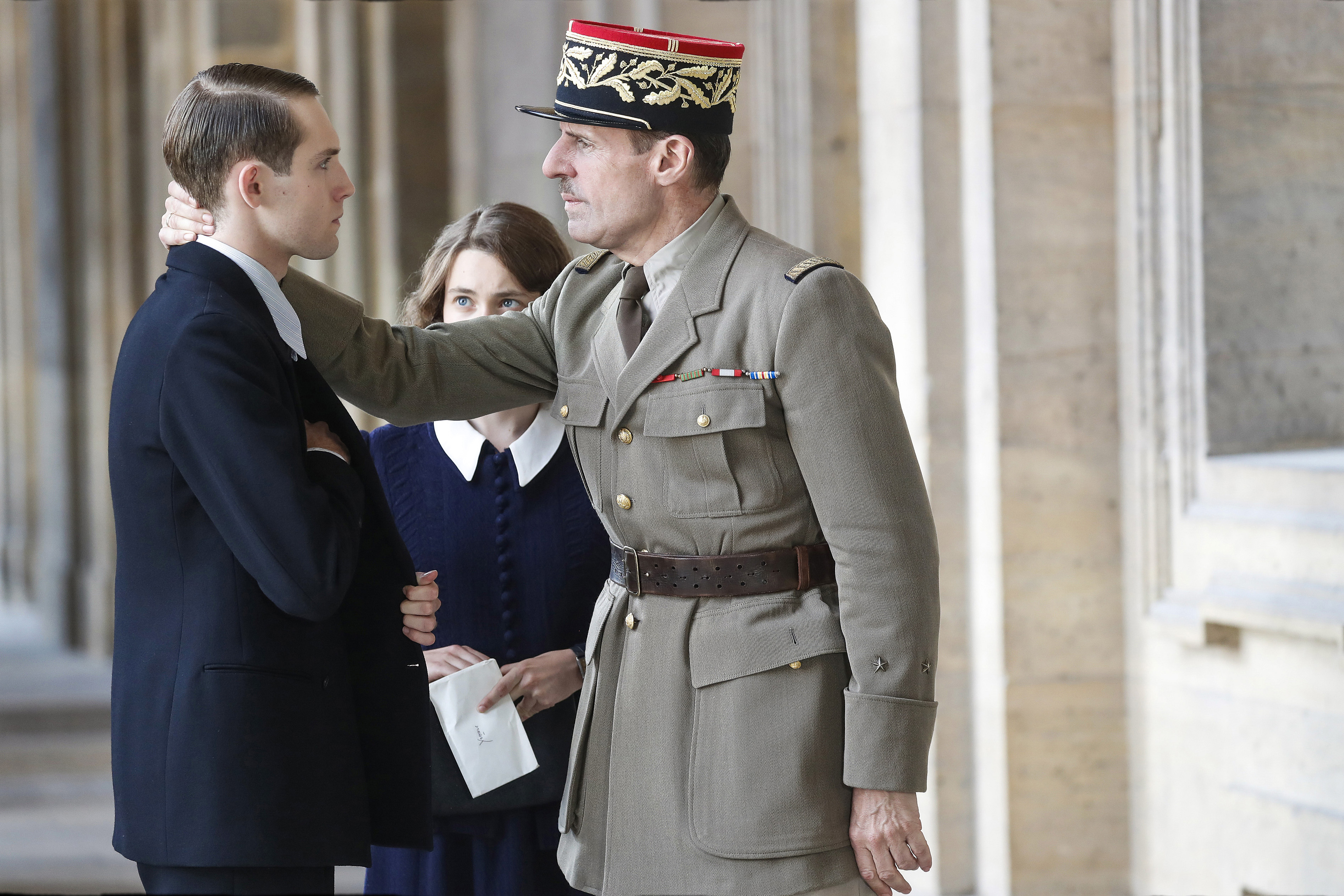 戴高乐剧照的剧照