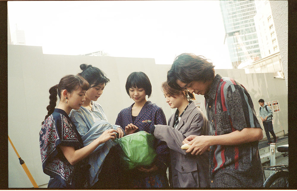 在街上剧照的剧照