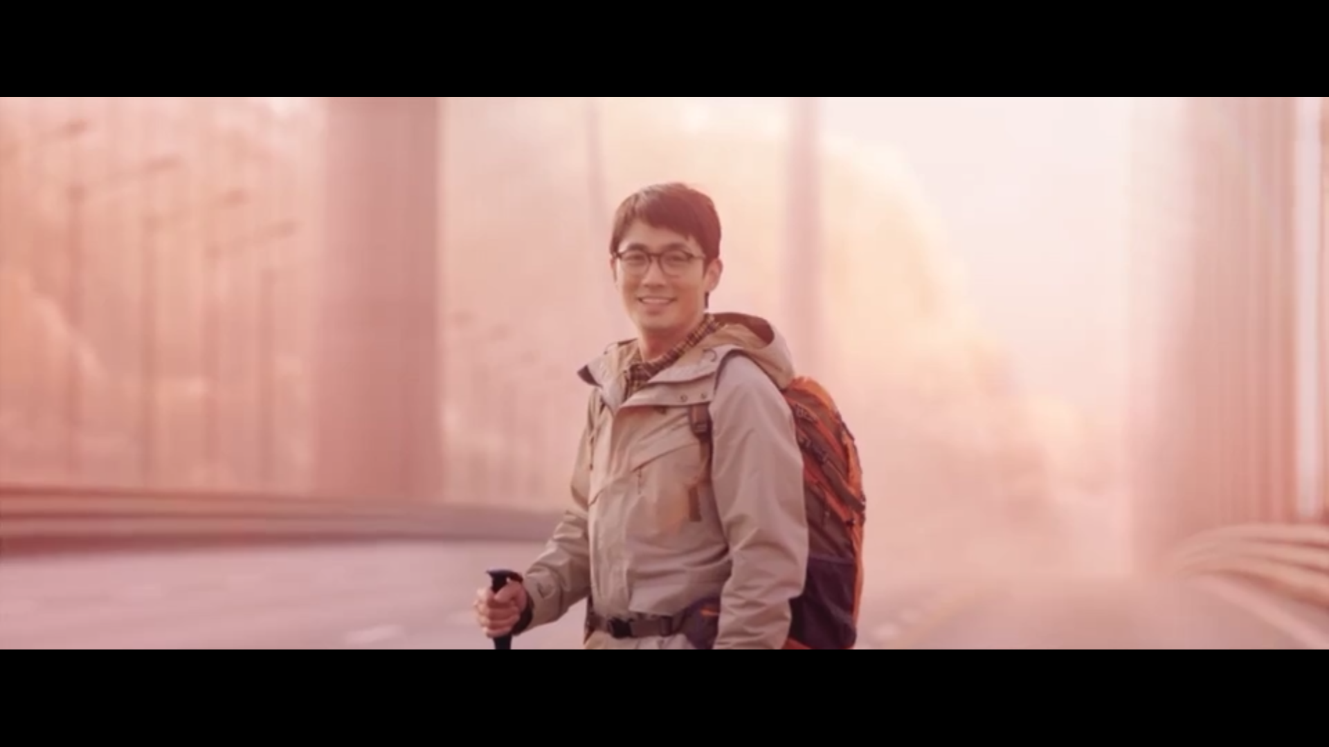 穿过寒冬拥抱你剧照的剧照