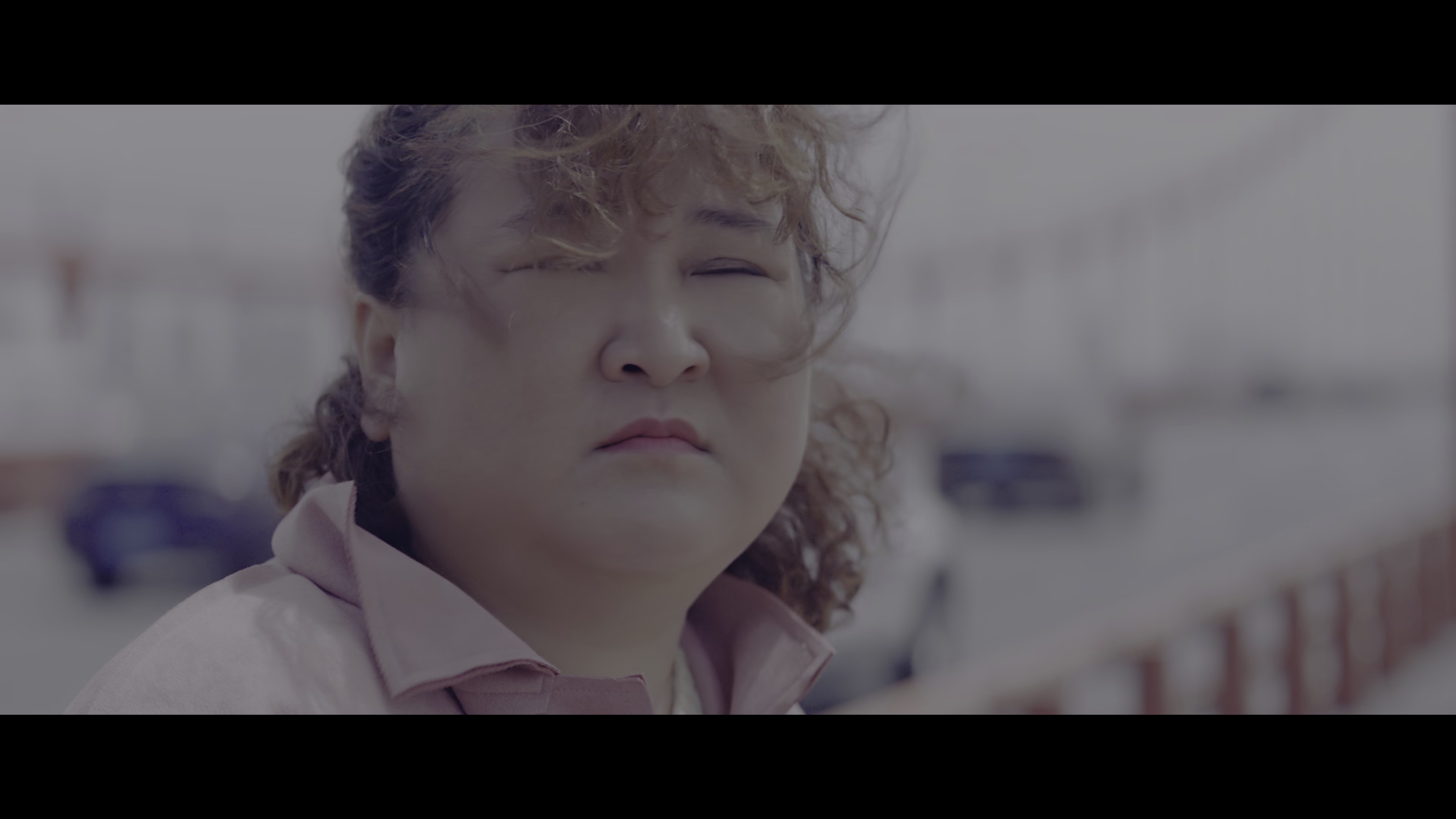 穿过寒冬拥抱你剧照的剧照