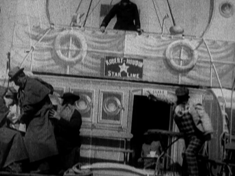 在加莱与多佛之间剧照的剧照