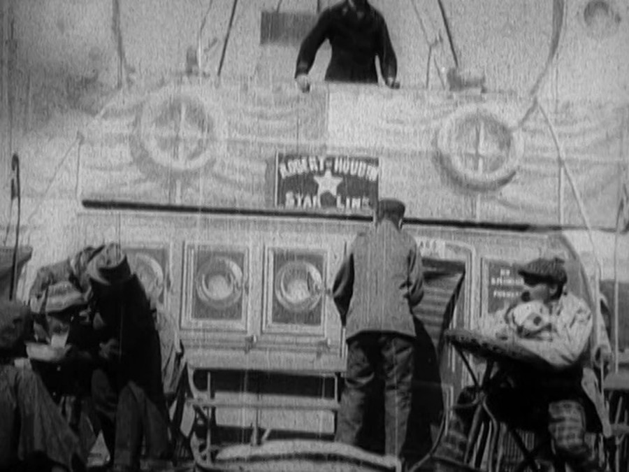 在加莱与多佛之间剧照的剧照